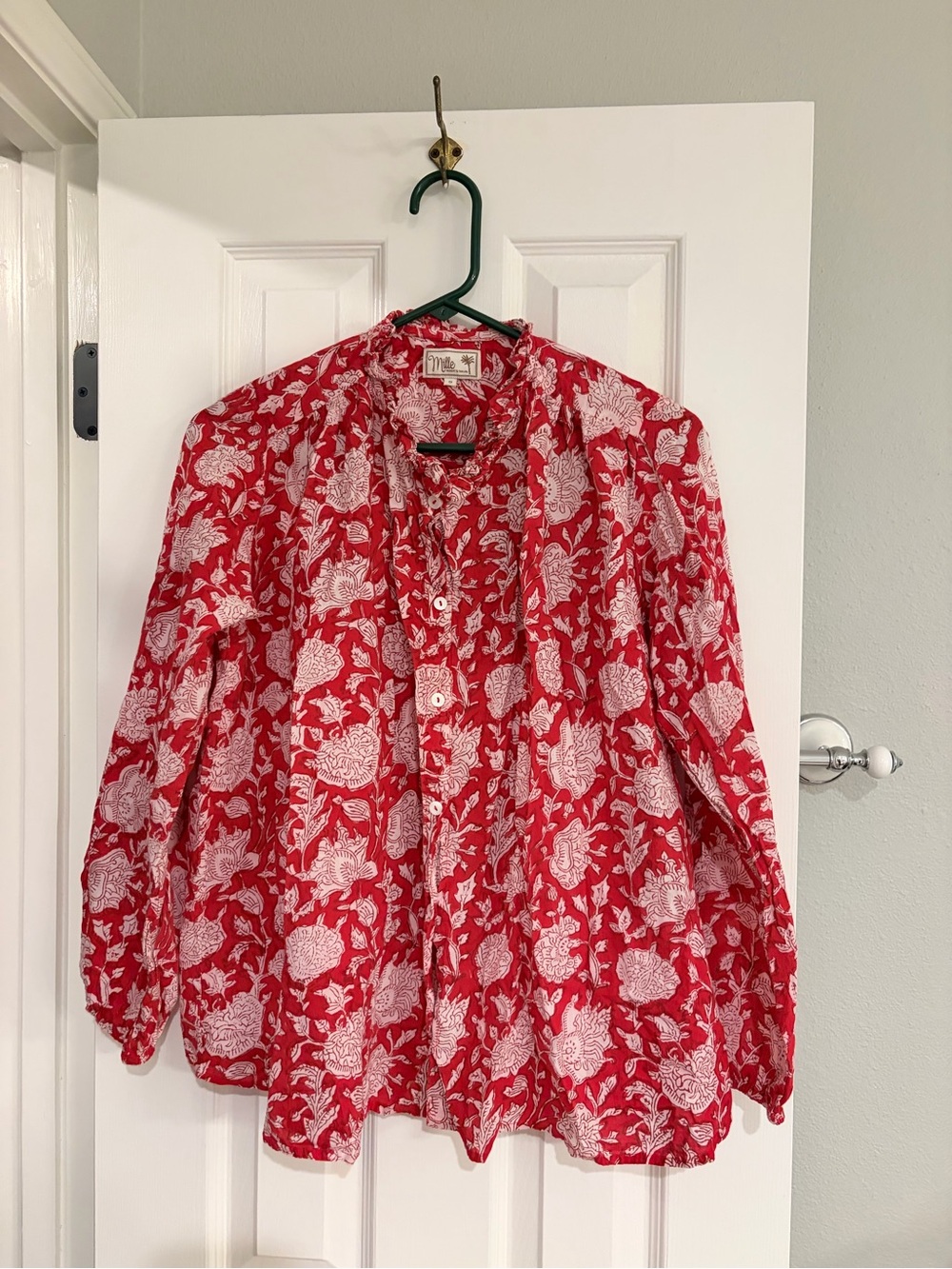 MILLE Red Zinnia Floral Block Print Ruffle Neck Blouse Small